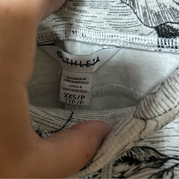 NWOT - Athleta Balance Joggers - Eden Floral Print - size XXS - Picture 3 of 3